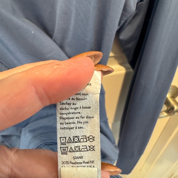 SPANX Blue Long Sleeve Athletic Top Size 2X - Picture 6 of 11